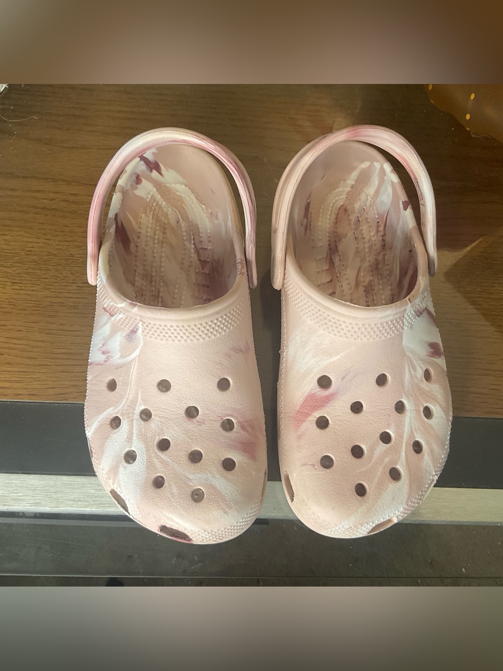 CROCS KIDS CLASSIC MARBLED CLOGS SZ J3 - Picture 4 of 7